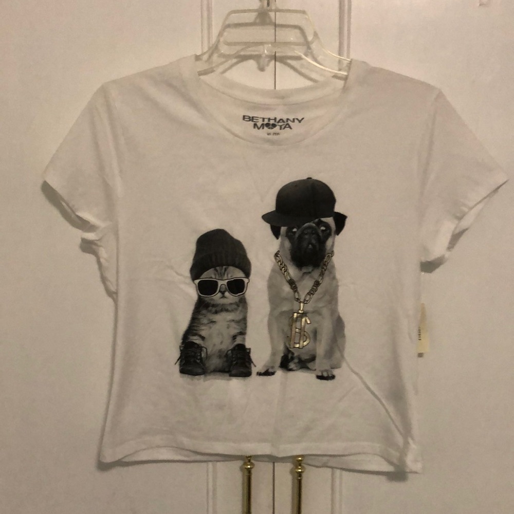 Bethany Mota graphic tee